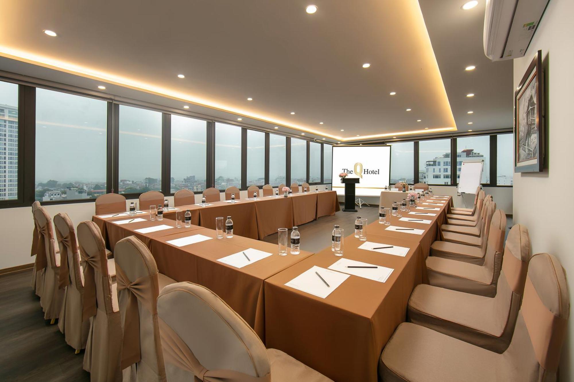 The Q Hotel Hanoi Exterior photo